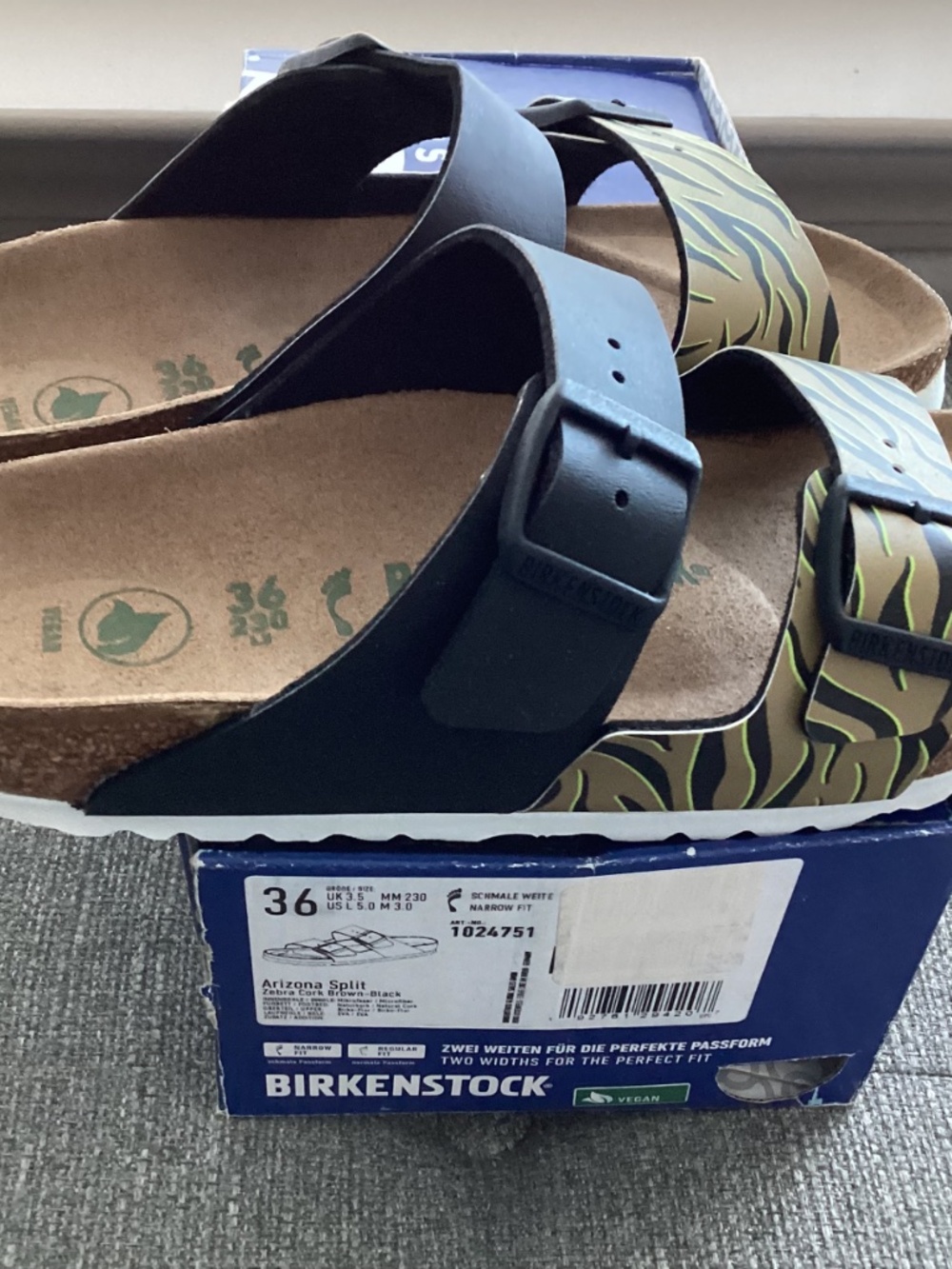 BIRKENSTOCK Women's Arizona Split Birko-Flor Sandals, size US5/ EU36 - Picture 11 of 13